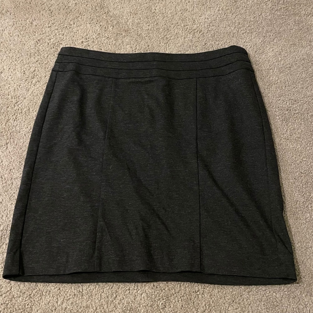 Cabi Gray Pencil Skirt Womens Size 12 Career Business Casual Work Office